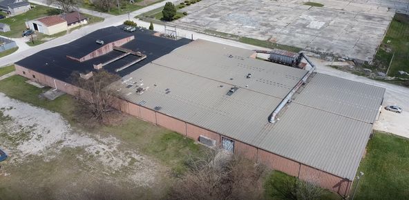 North Manchester Industrial: 801 W South St, North Manchester, IN 46962